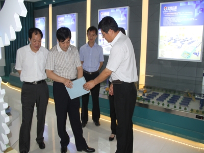 兗州區(qū)副區(qū)長(zhǎng)劉曉林一行蒞臨天意機(jī)械指導(dǎo)工作！